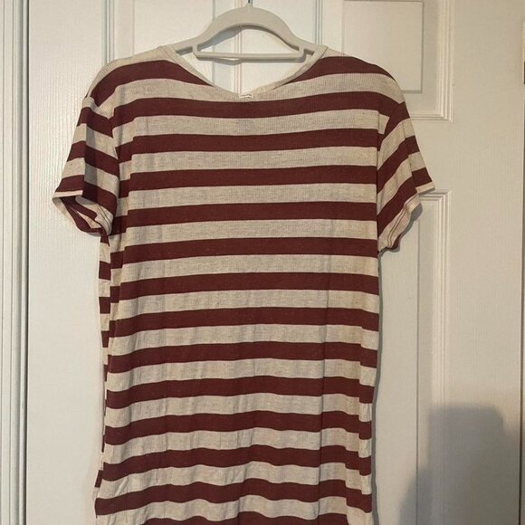 NWT Women's Volcom T-Shirt - Picture 3 of 3